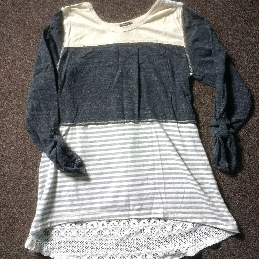 Woman's Shirt